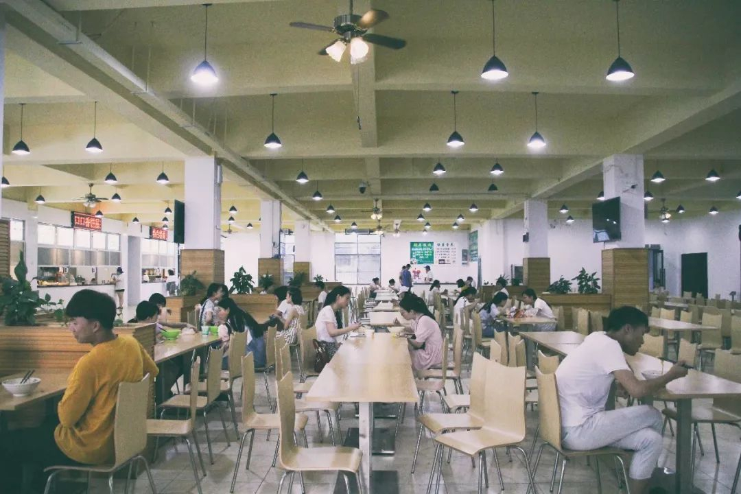食堂