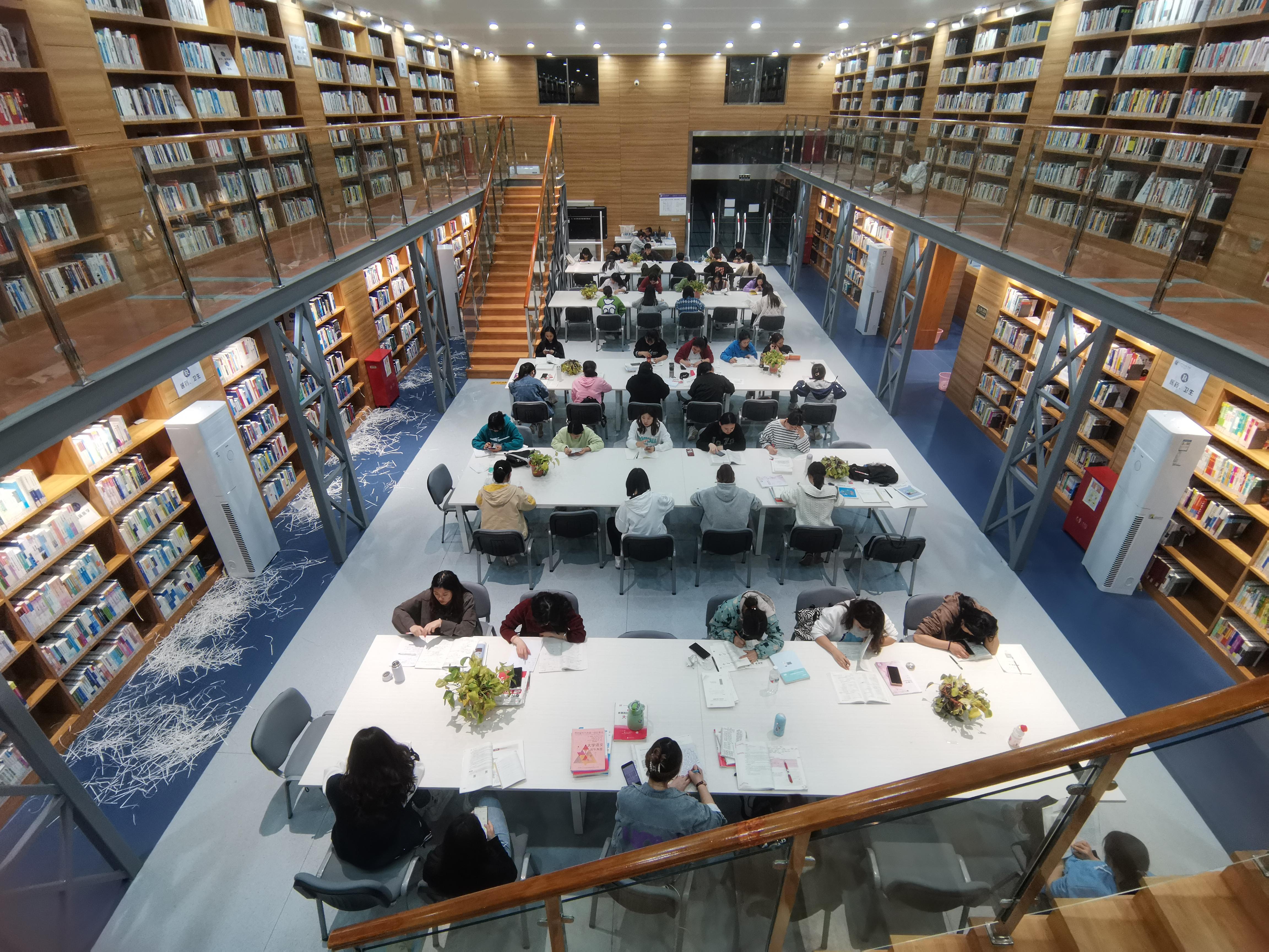 图书馆2