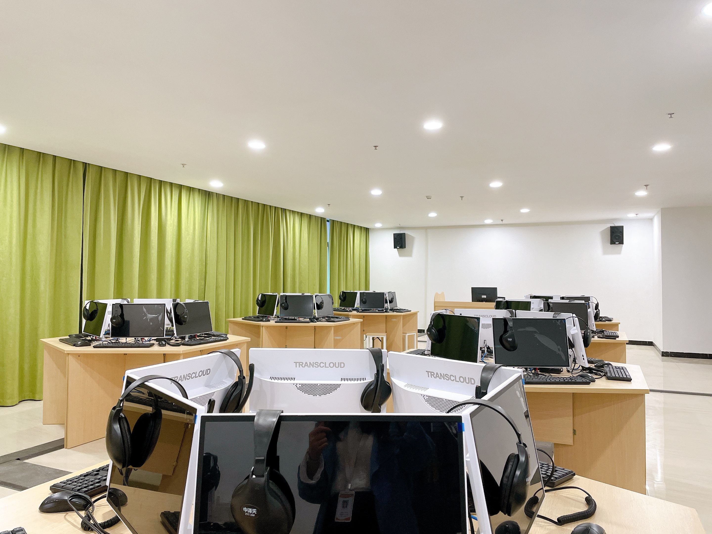 9afb7449-129a-4fd1-a251-a10506654a87