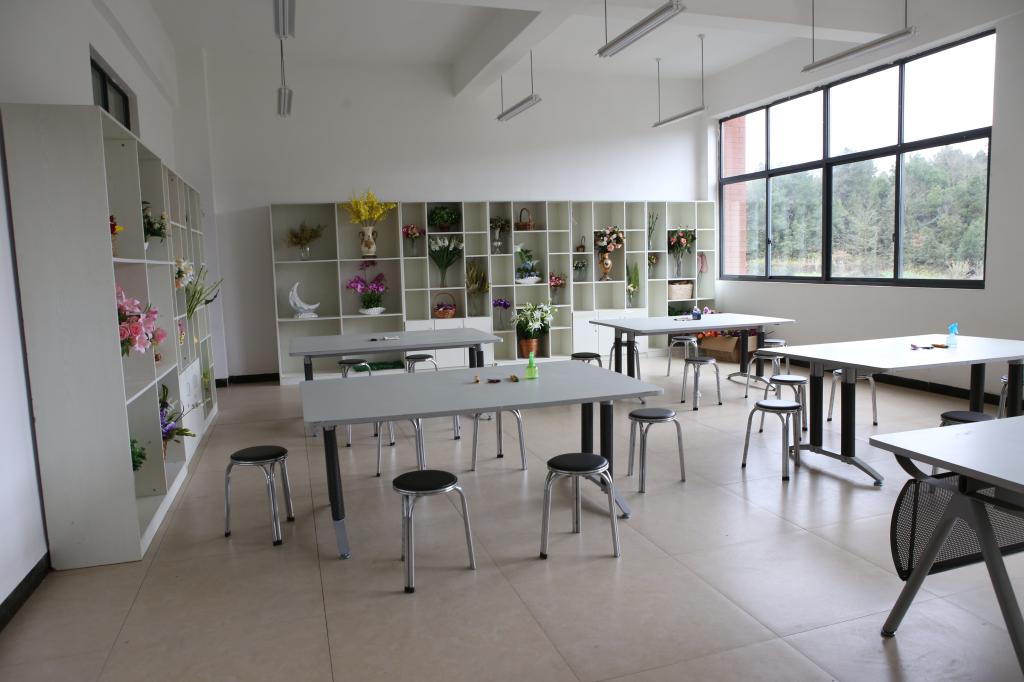 081F4B2C231FB99942160A4764E_F32B0701_12D43