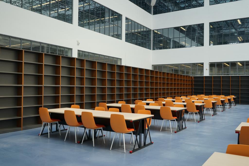 B1BBD5E2C0FC90E1748779FB829_1975C742_17084