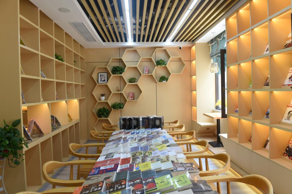 FE41D3FB786B74C027CBFE6A168_29131858_1A22E