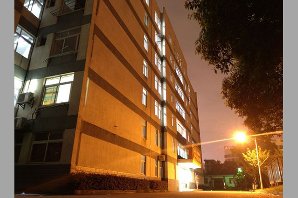 4200437A91A92800C7D6CE6E0D6_D44930AC_2F58F