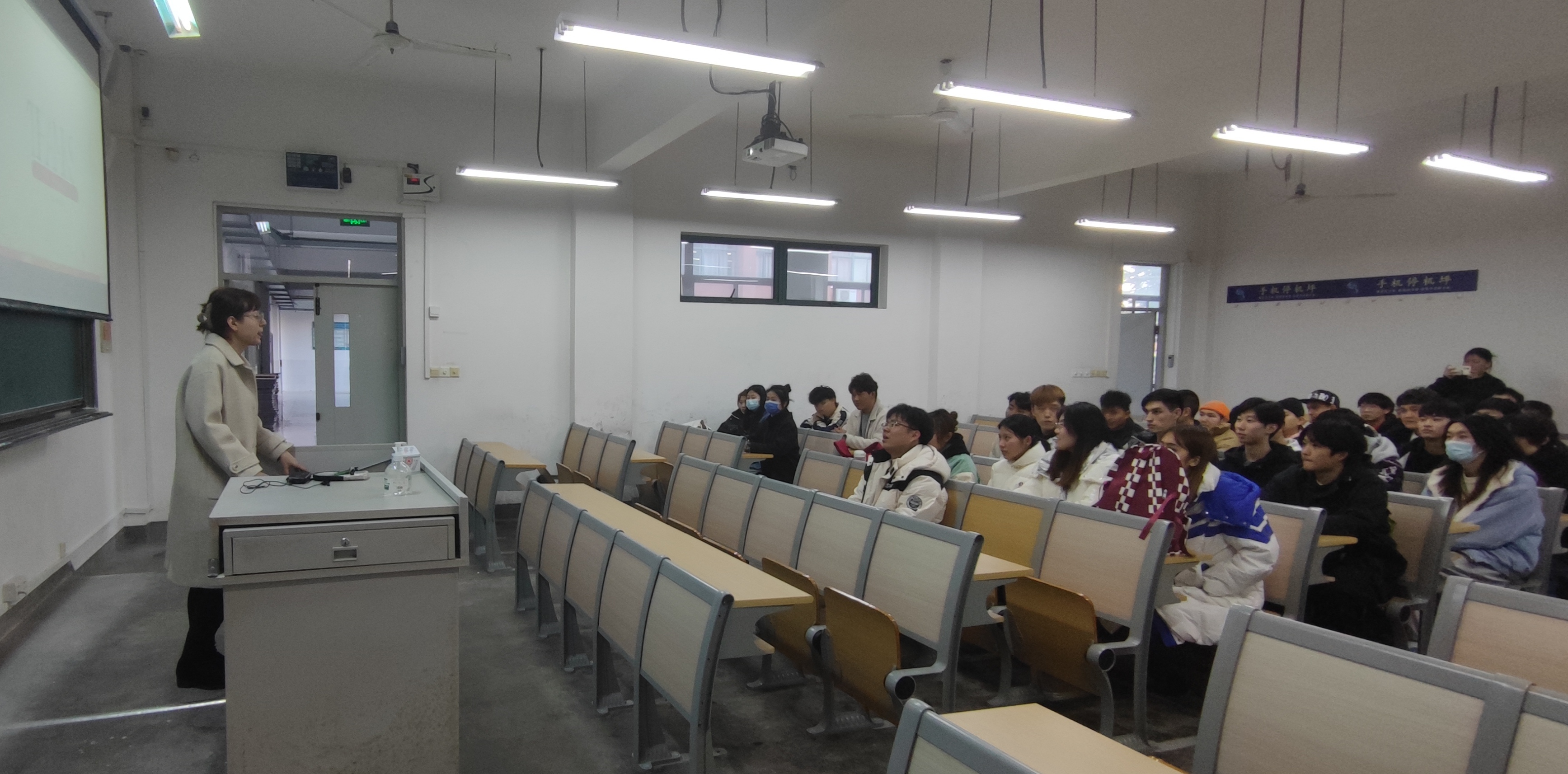 5d1ed4d3-d092-45d6-b911-0c68353f576f