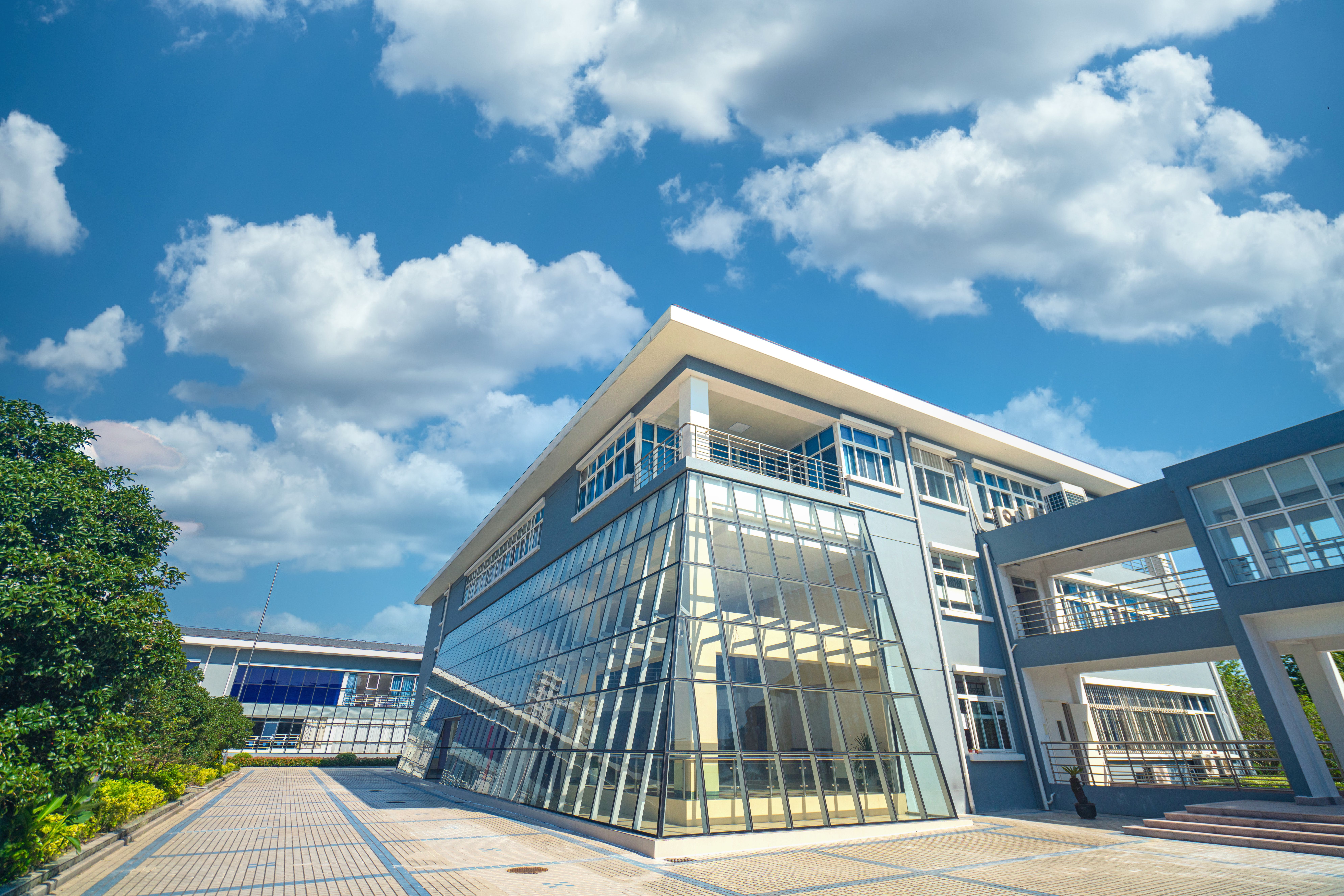 955d0c73-364e-4945-996c-82e2c458fcba