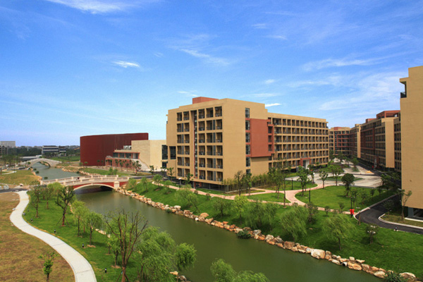 F3D02D1CE1F428DABDFAE56E47A_C8FB40B6_1D400