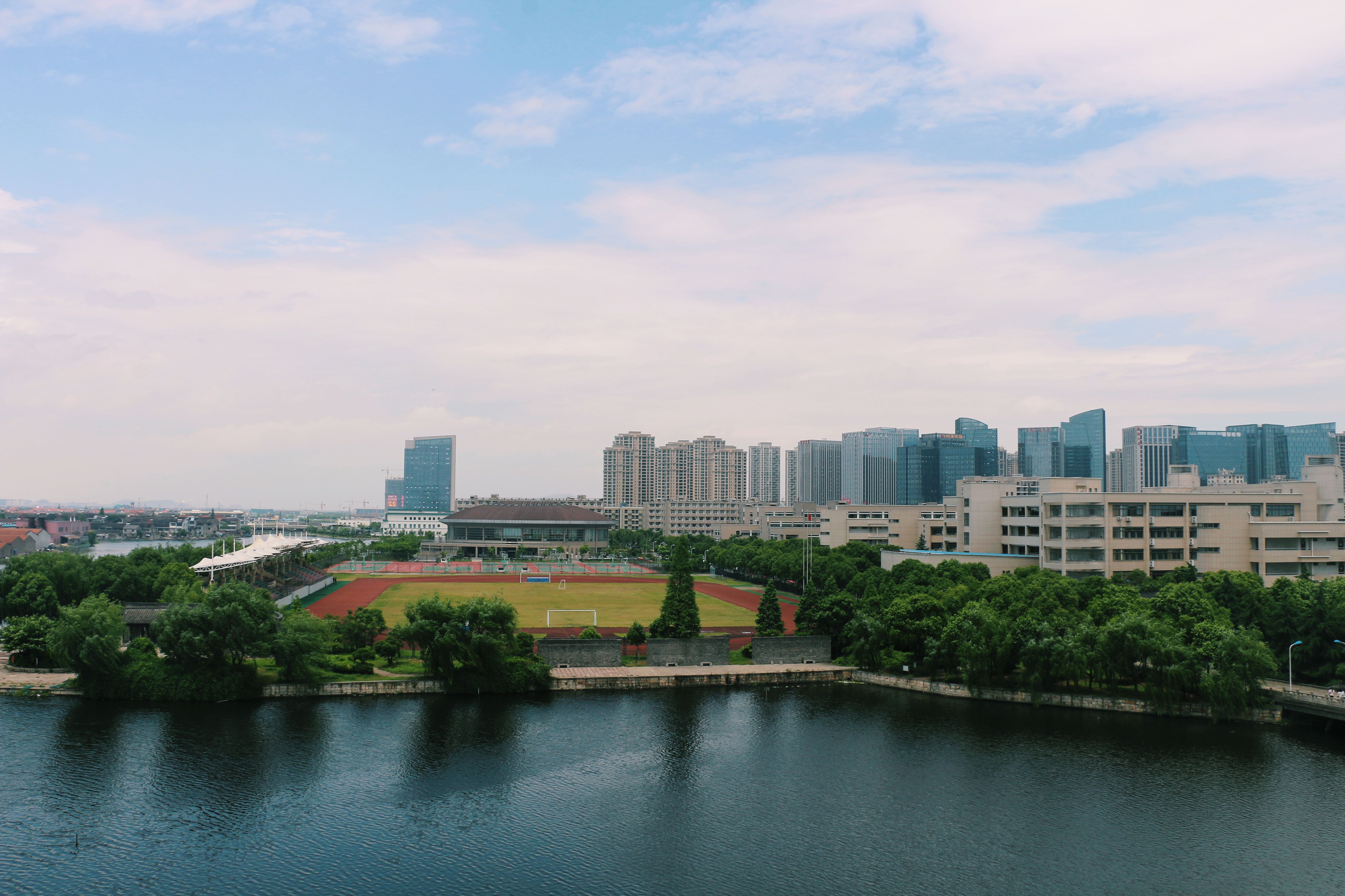 b379328d-b535-4bdd-bece-da4177a74e5f