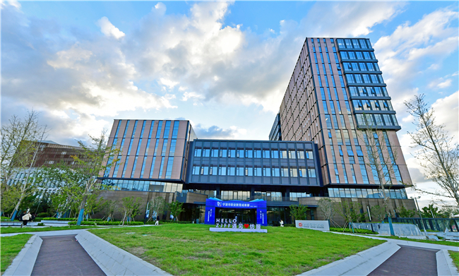 W020221205397498713982