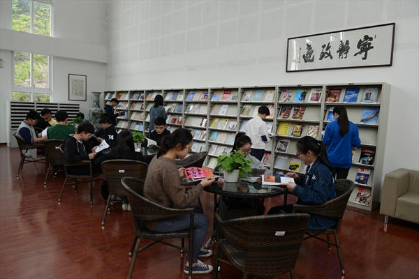 20170601105345125_1845