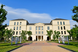 e0da9535-758c-44d1-96d2-4a590454c6c9_s