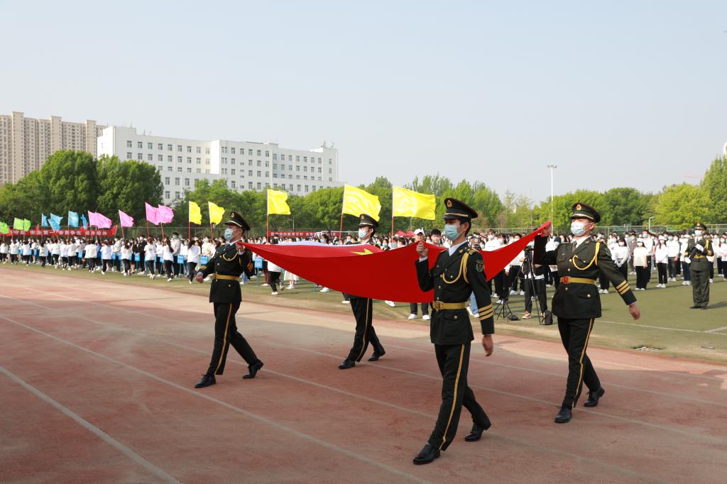 F74A462100FA3D9A4F2CCD857D7_1C4096D4_15908