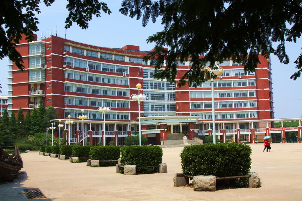 FC7901107D9B9AC813B18827622_89B10633_241A4