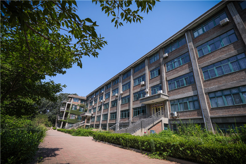 AAD85DF2B1EB42DF1194C241C42_B3E7BEA8_38ADA