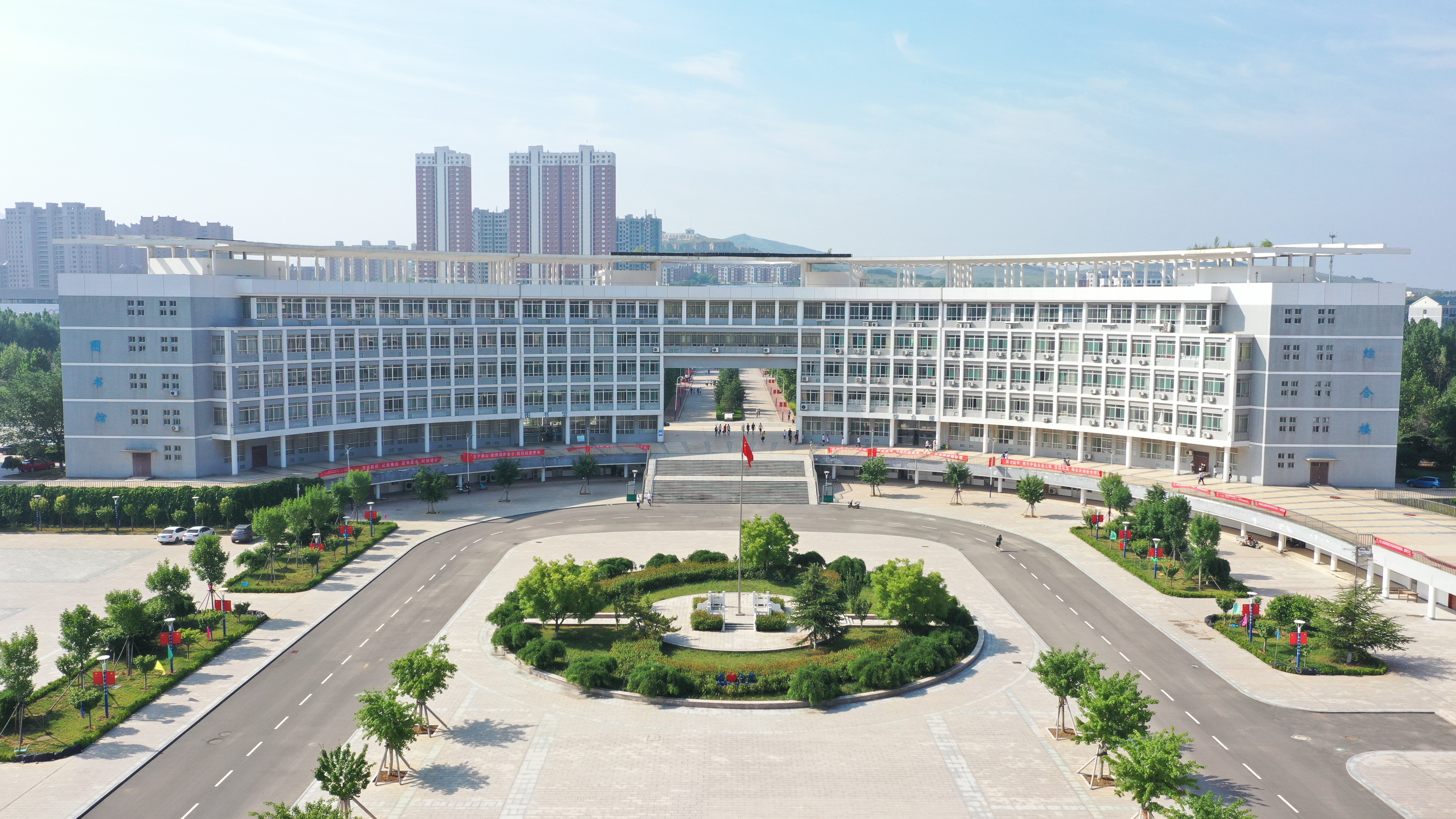 33ce4a84-5db9-4859-a341-e21cd54caf18 (1)