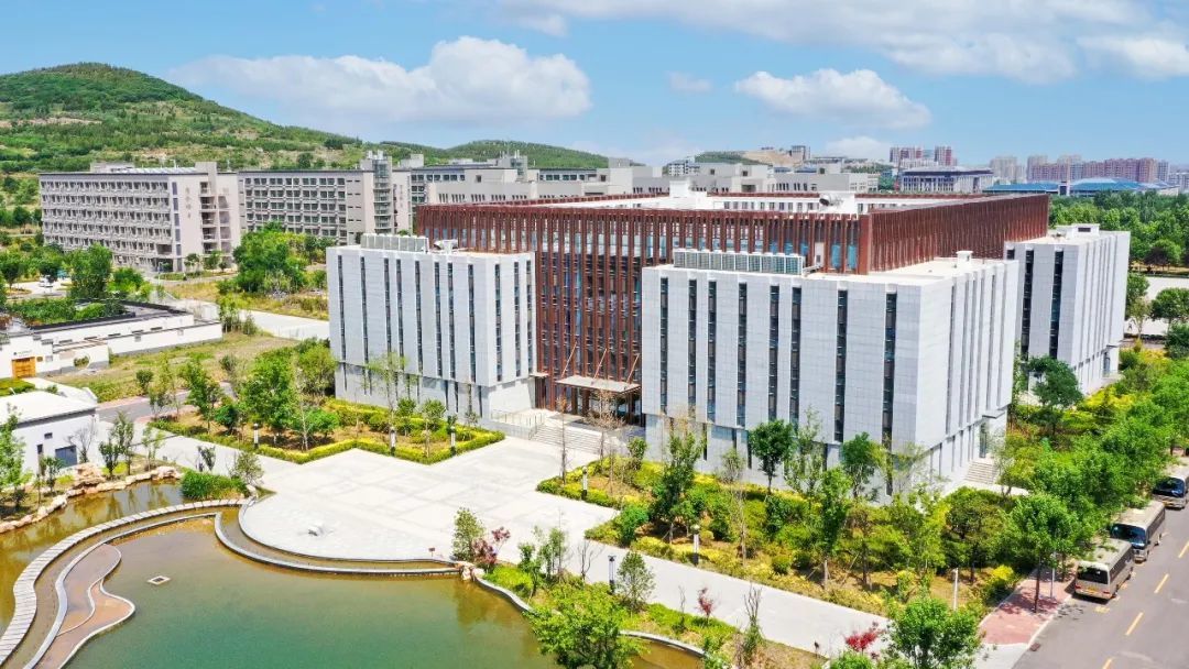 82fe320e-f8a5-45a3-bbba-8b9ade84c367