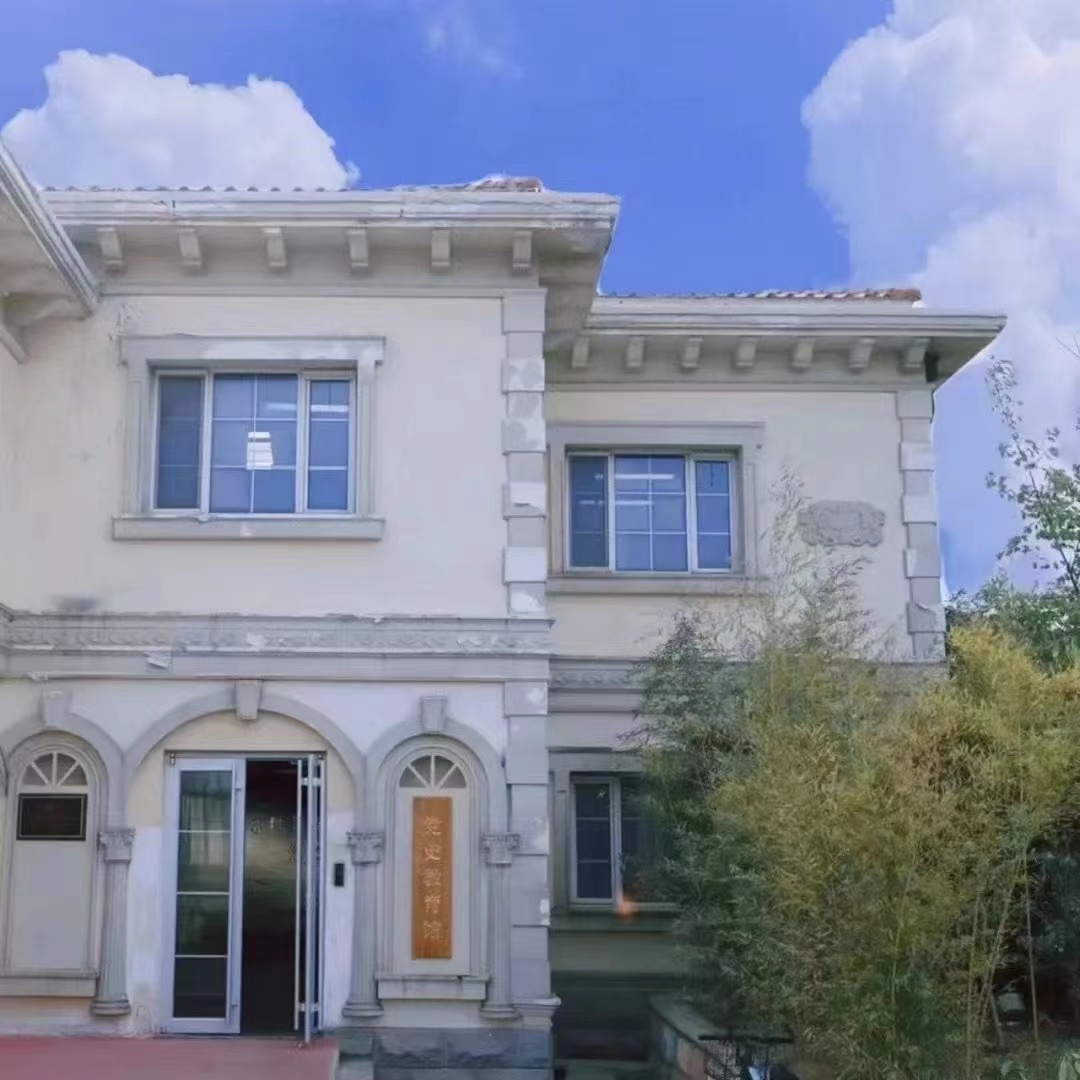 66d57accb51e765a94a87c72edb81898