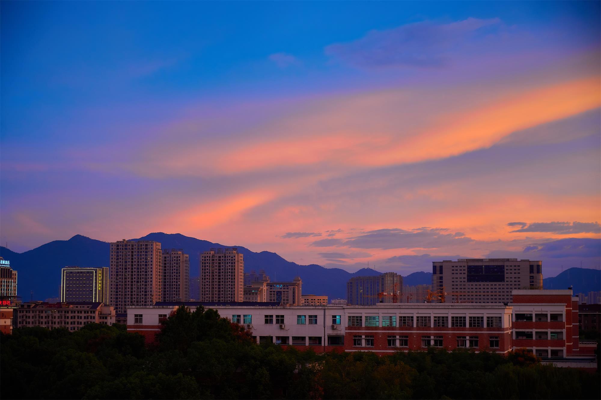 9f6f2ce8a50f4337929824796fc3ed56