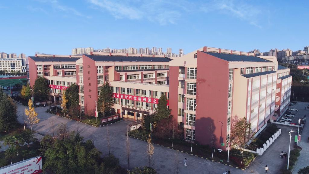 032899CD23A017C210C24B8A38D_C111E784_188CC