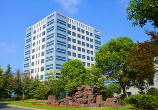 a16f8004-657b-4dd4-8018-0ea515d23e25