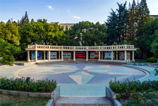 30131cd1-4b65-4c20-bdad-49a0d2ff2ec5_s