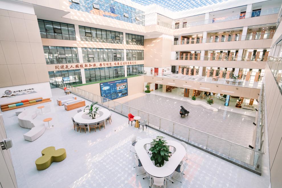 图书馆内部